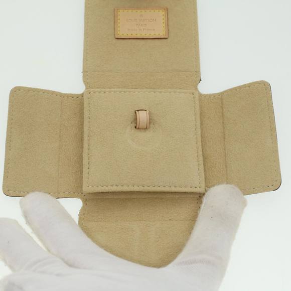 LOUIS VUITTON Case Key Wallet - Picture 4 of 16